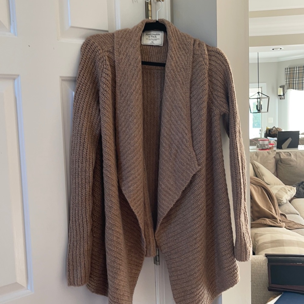 Abercrombie & Fitch cardigan